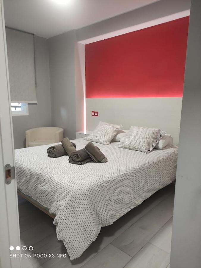 Moderno Apartamento Zona Playa De Levante ベニドルム エクステリア 写真