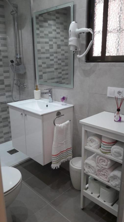 Moderno Apartamento Zona Playa De Levante ベニドルム エクステリア 写真