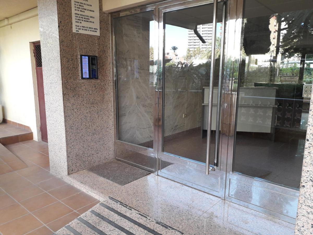 Moderno Apartamento Zona Playa De Levante ベニドルム エクステリア 写真